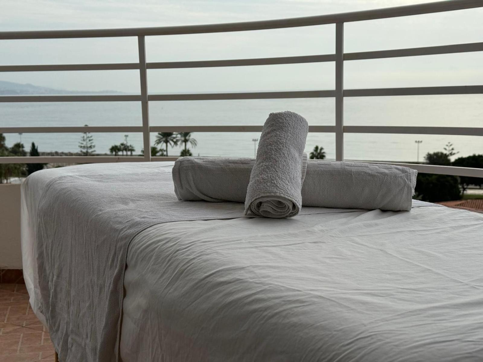 Apartament A&N Seaport 2A Caleta De Velez Zewnętrze zdjęcie